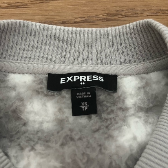 express jacket - Picture 2 of 2